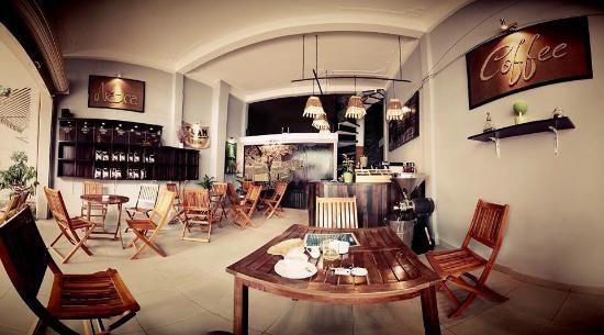 TUAN Coffee Shop